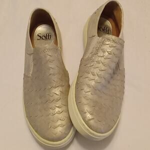 Söfft Women's Somers III Loafer Size 8.5 - Beach Leather